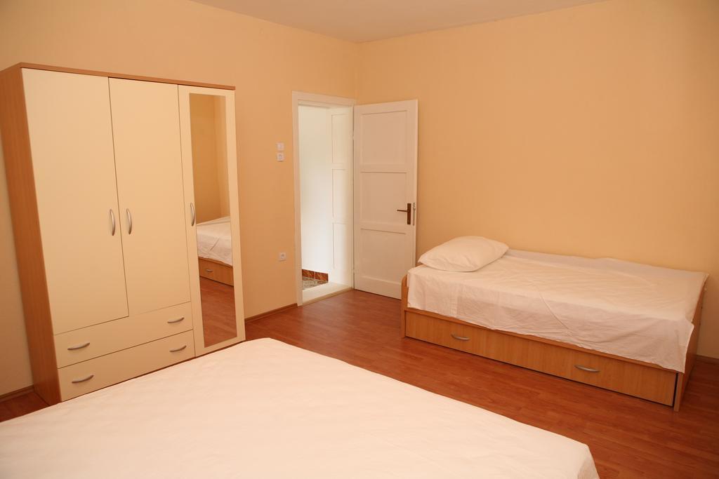 Apartments Radic 트로기르 객실 사진